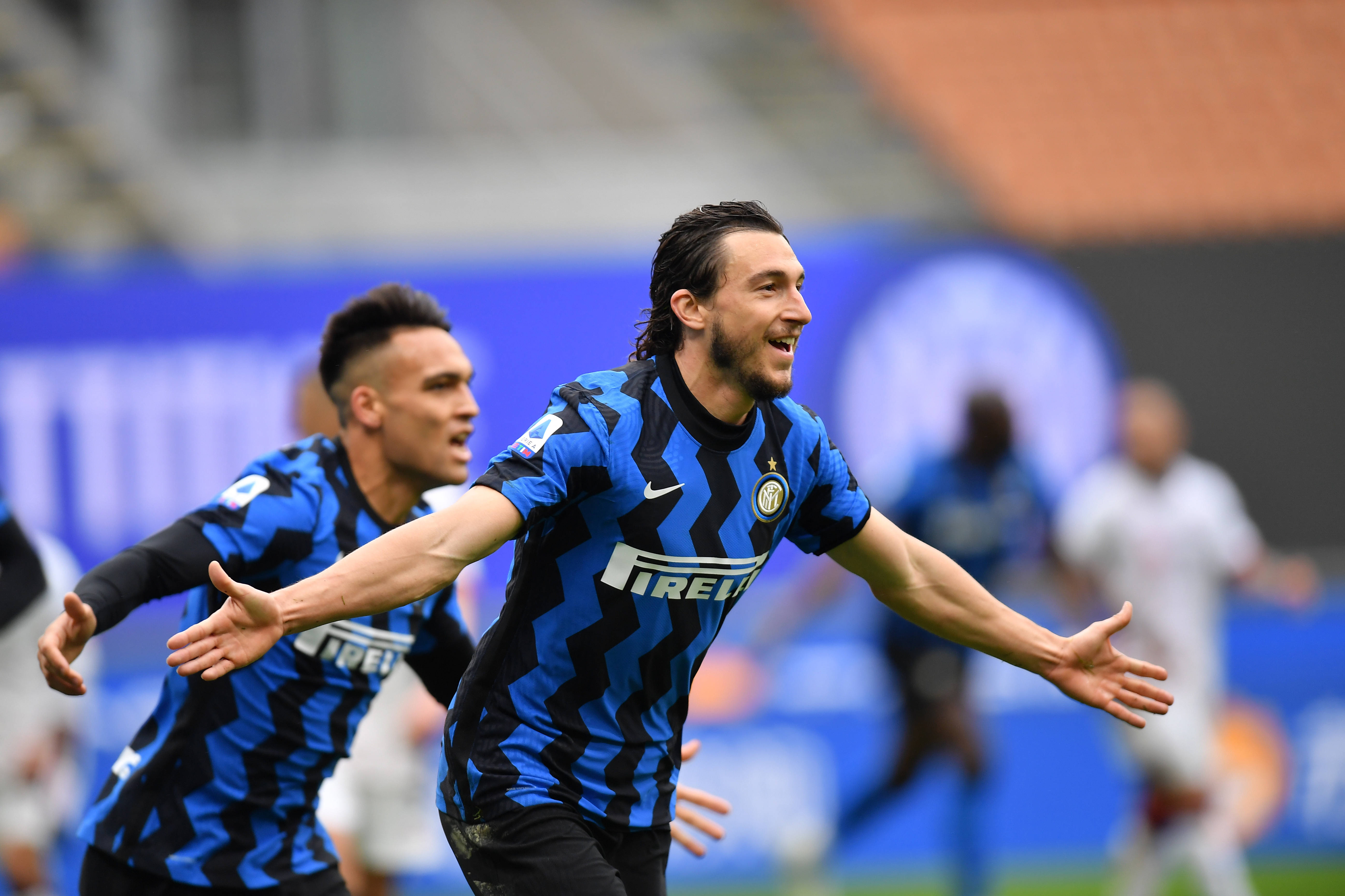 鲁比亚莱斯：特瓦斯批评前任主席拿高薪，他现在薪水却翻了11倍（鲁比亚莱斯：曾指责前任高薪的特瓦斯，如今自身薪酬飙至11倍）