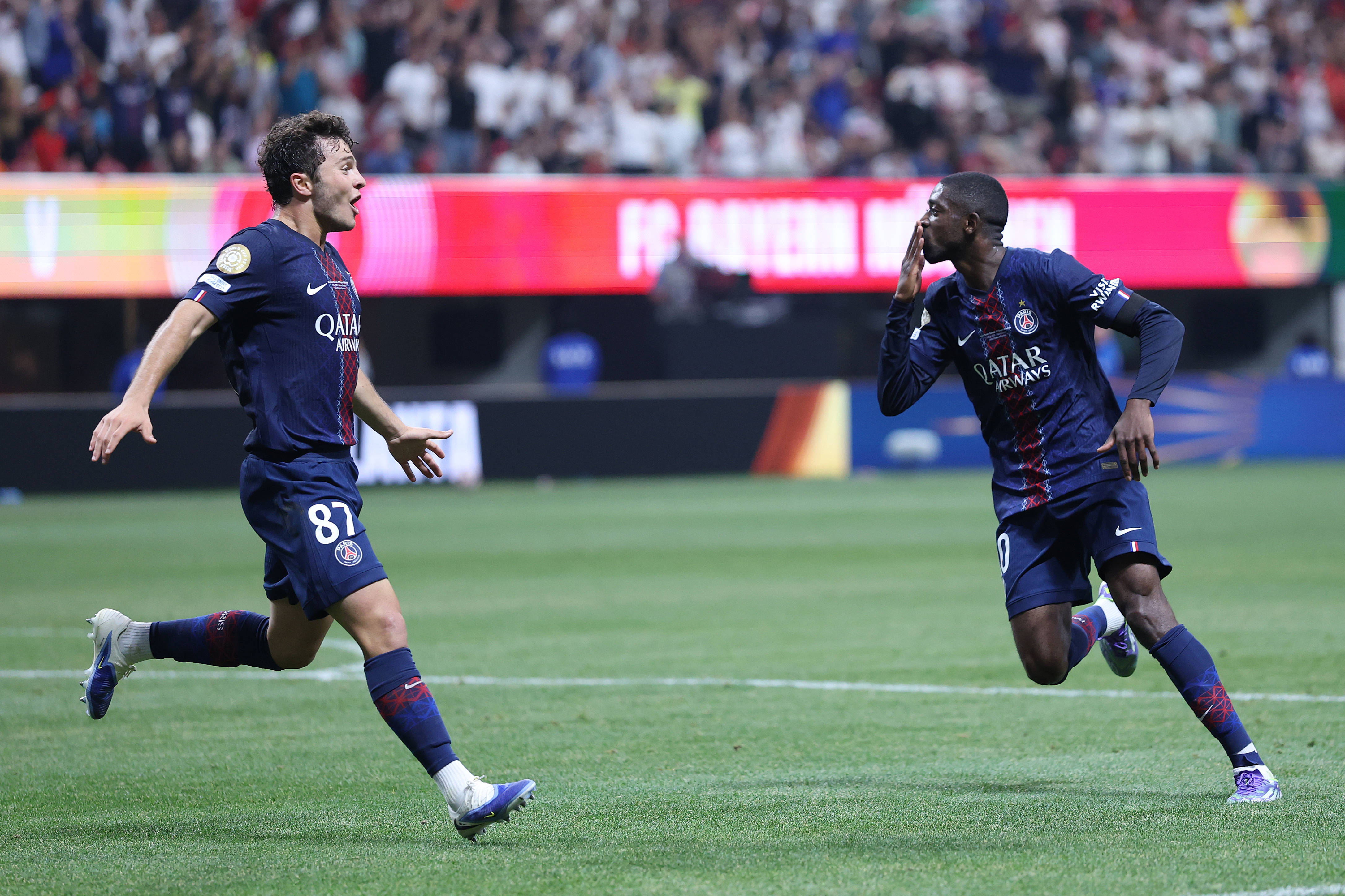 官方：巴萨与24岁后卫埃里克-加西亚续约至2031年（巴萨官方宣布：24岁后卫埃里克·加西亚续约至2031年）