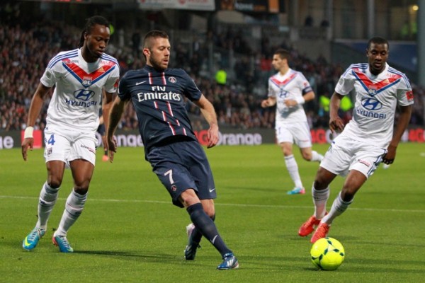 门兴0-0莱比锡，奥诺拉破门被吹，劳姆中框，门兴全场0射正（门兴0-0战平莱比锡：奥诺拉进球被判无效，劳姆中柱，门兴全场零射正）