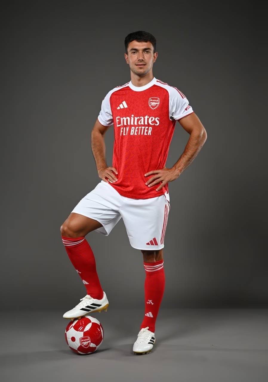 连续9年霸榜！皇马官网成最受欢迎俱乐部网站，利物浦次席（皇马官网九连冠：最受欢迎俱乐部网站，利物浦位列第二）