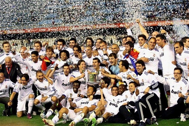 孔帕尼：拜仁必须不断大胜以震慑对手，冬歇期前不可放松（孔帕尼：拜仁要用连胜压制对手，冬歇期前绝不能松懈）