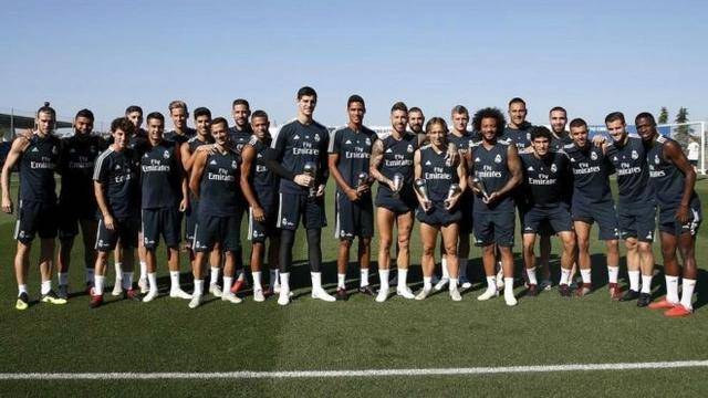 英媒盘点世界杯抽签失误史：机器暂停&场面失控&疑似作弊（英媒回顾世界杯抽签失误史：设备当机、现场失控、疑似作弊）