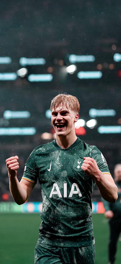 3-0！埃格努出任队长首秀 25分+MVP 领衔米兰女排豪取意甲开门红（3-0开门红！埃格努队长首秀轰25分揽MVP，米兰女排强势起航）