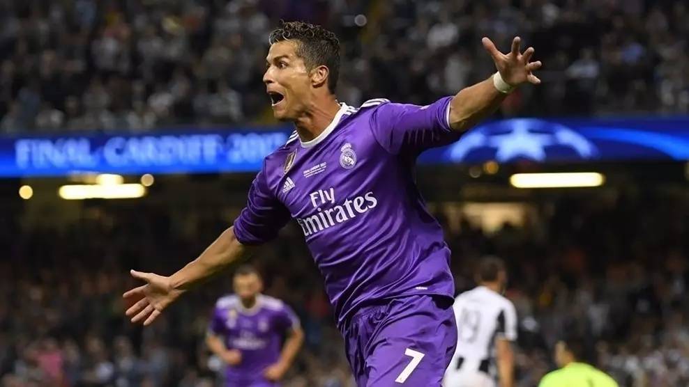 罗马诺：曼联已与内维斯的经纪人交谈，但还没有和新月正式谈判（罗马诺：曼联已与内维斯经纪人接触，但尚未就转会与利雅得新月展开正式谈判）