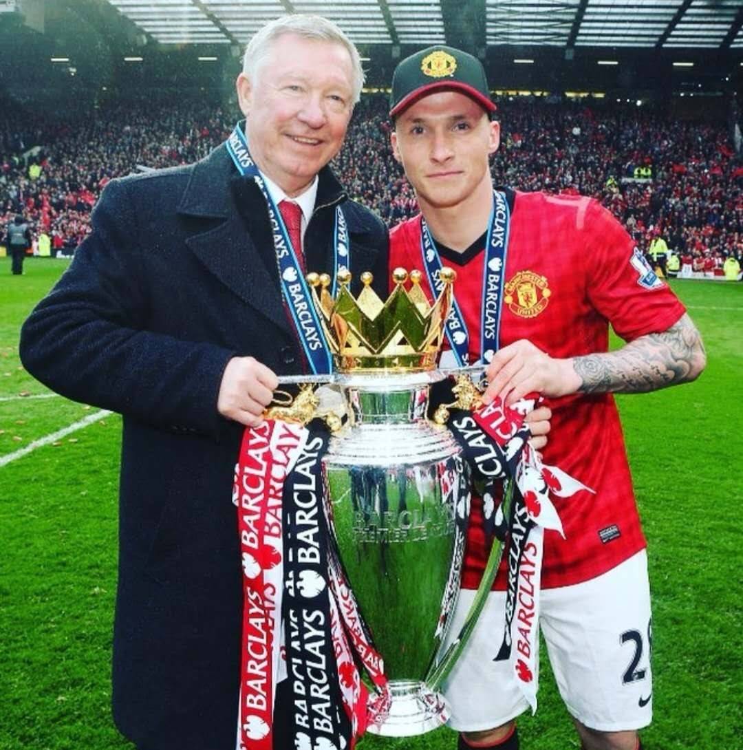 场均传球次数排名：勇士高居第一，湖人、雷霆联盟垫底（场均传球次数榜：勇士居首，湖人与雷霆并列垫底）