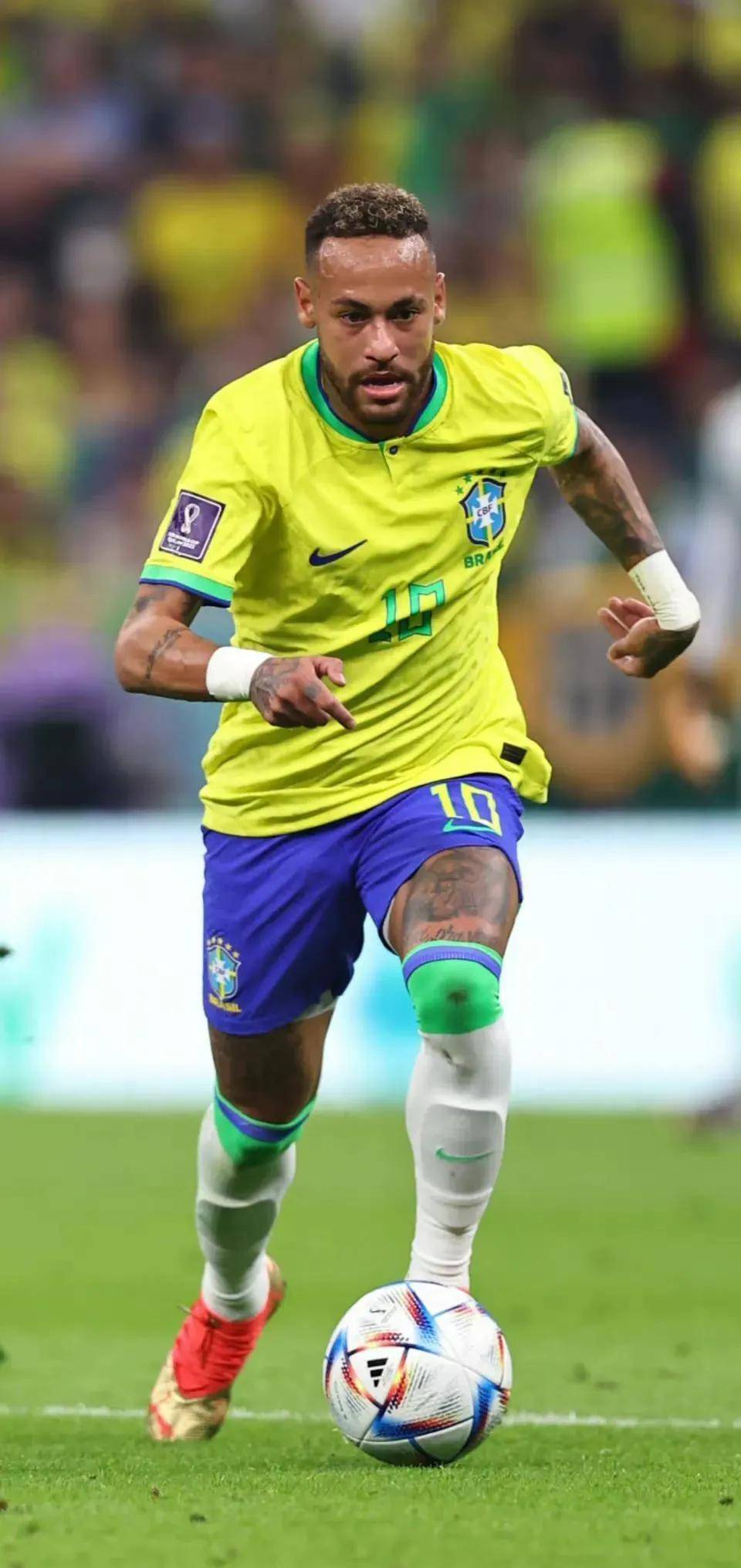 官方：罗杰斯出任库迪西亚主教练，据悉双方签约两年半（库迪西亚官宣罗杰斯上任主帅，合同两年半）