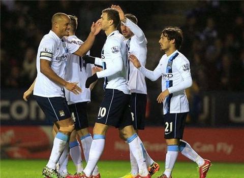 记者：阿德耶米决定明夏离开德甲，曼联、切尔西均有意（记者：阿德耶米预计来夏告别德甲，曼联与切尔西有意引进）