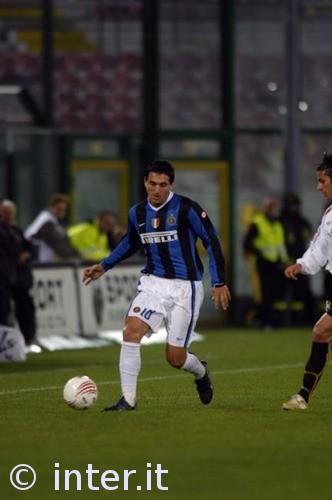 纳尼：曼联球迷就想看塞梅尼奥这类型的球员 内维斯适配任何体系（纳尼：曼联拥趸更青睐塞梅尼奥式球员，内维斯可无缝适配任何体系）